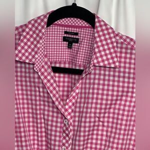 Talbots pink gingham Perfect Shirt sleeveless button up top, no-iron,‎ size 6P
